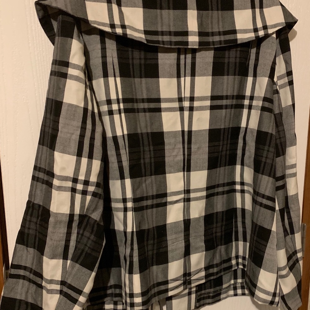 Cato Brand jacket. - Picture 3 of 3